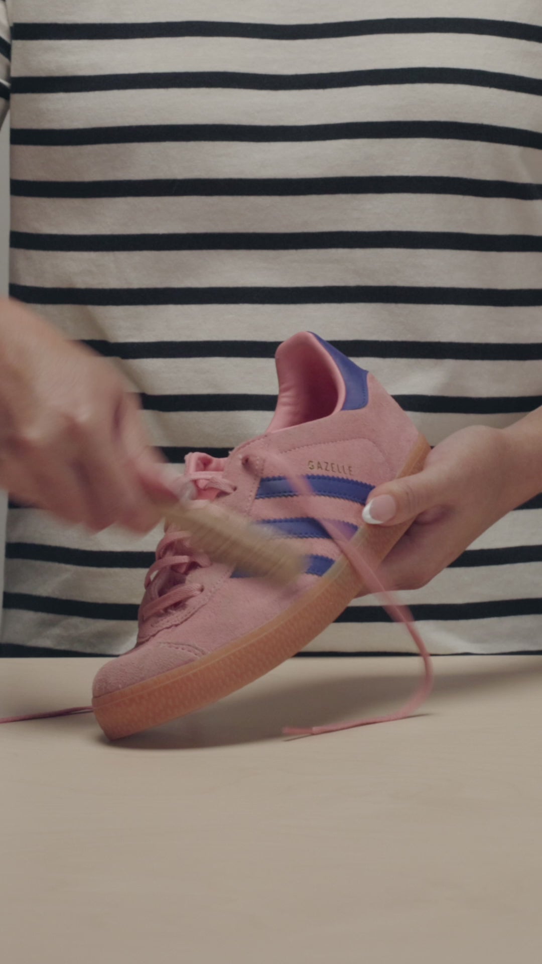 DRY BRUSHING SURFACE LEVEL DIRT FROM A PAIR OF SUEDE ADIDAS GAZELLE SHOES USING A JASON MARKK SUEDE CLEANING BRUSH